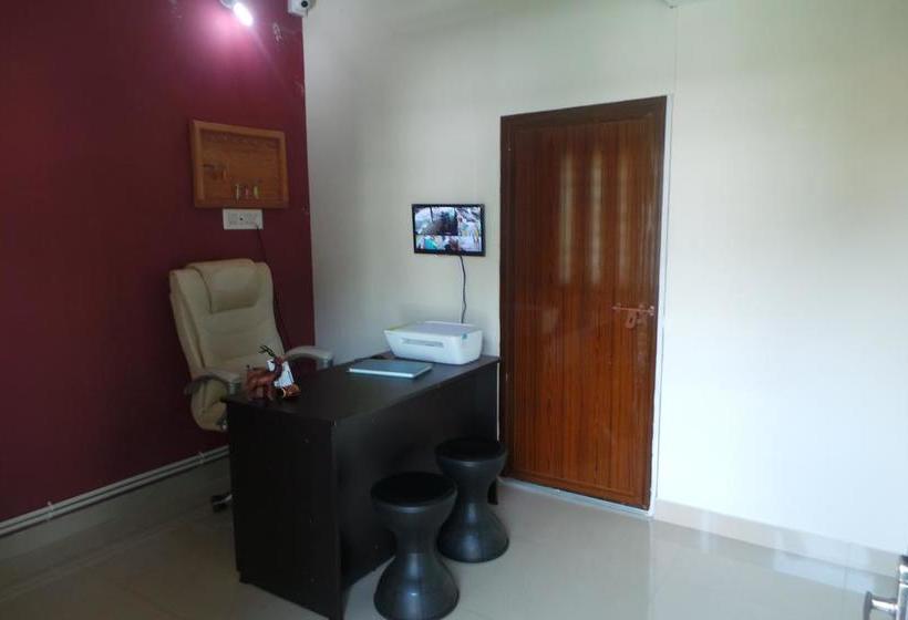 Hotel Wayn Way Residency 6