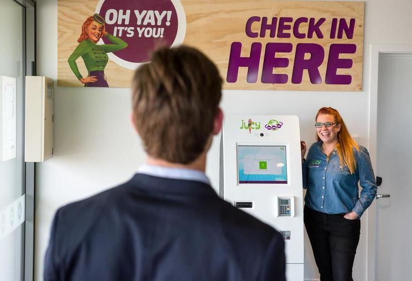 Hotel Jucy Snooze Queenstown 6