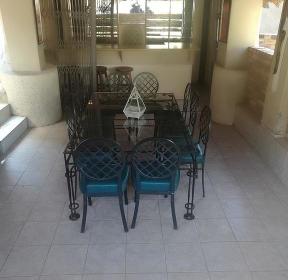 Bed & Breakfast Feel At Home 16