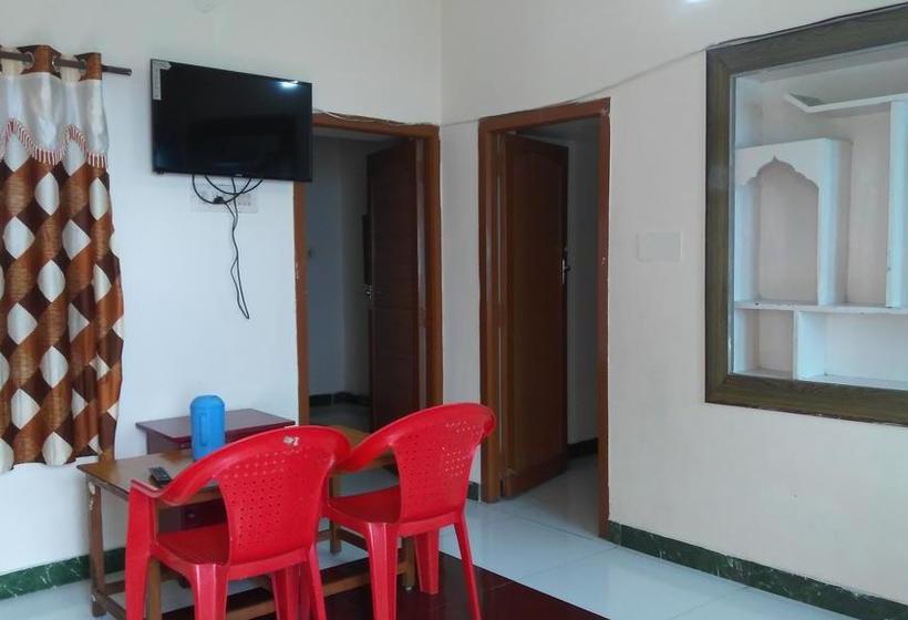 Hotel Jeyam Homestay 5