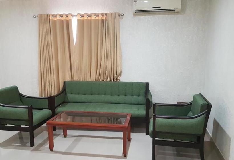 Hotel The Central Park 1