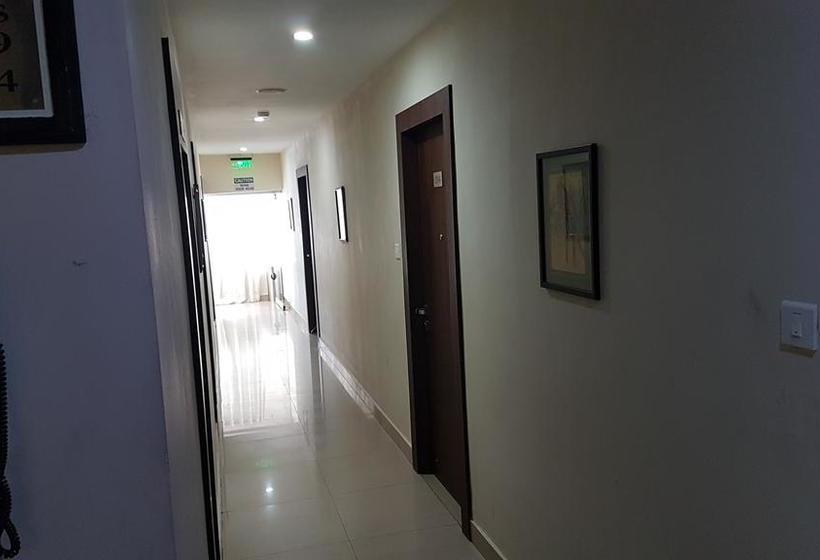 Hotel The Central Park 2