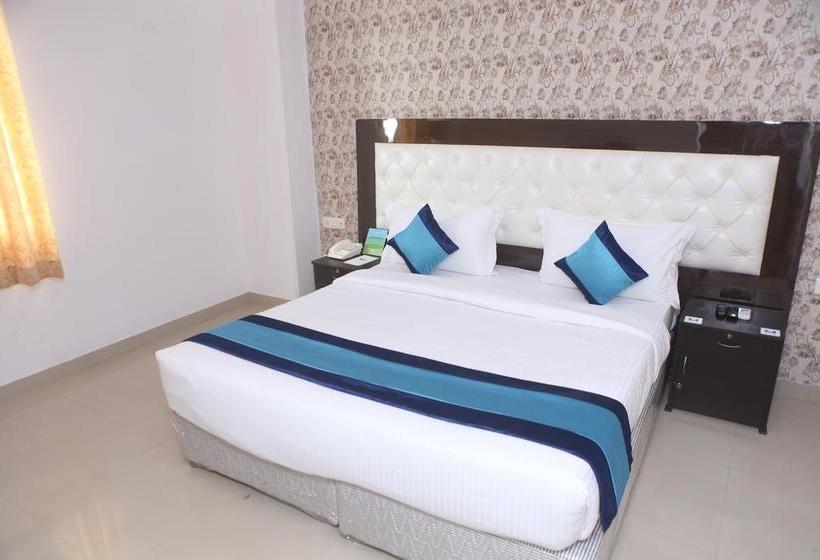 Hotel Mint City Center Suites 11