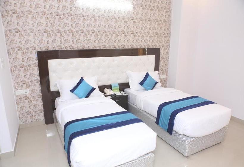 Hotel Mint City Center Suites 14