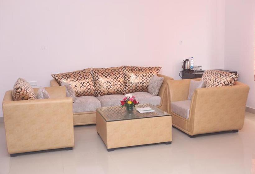 Hotel Mint City Center Suites 15