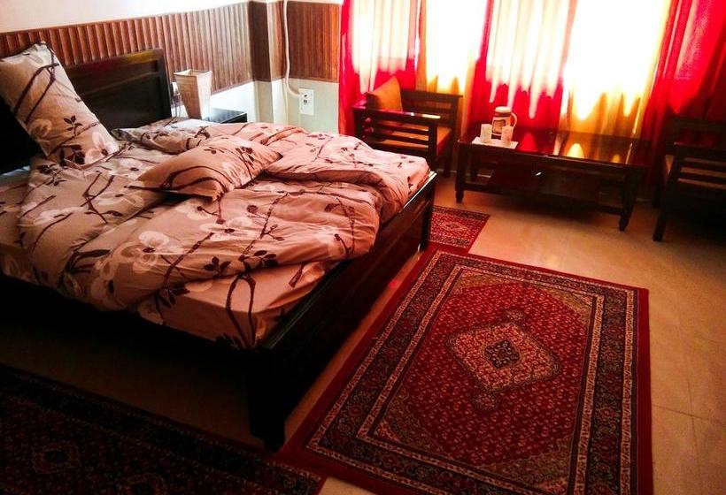 The Shikargah Hotel And Restaurant 15