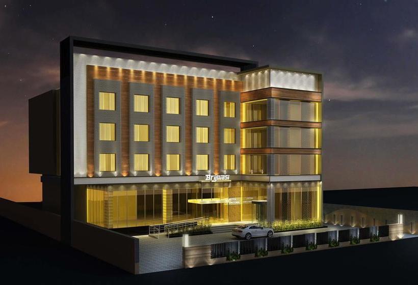 Centrum Hotel By Brijwasi 16