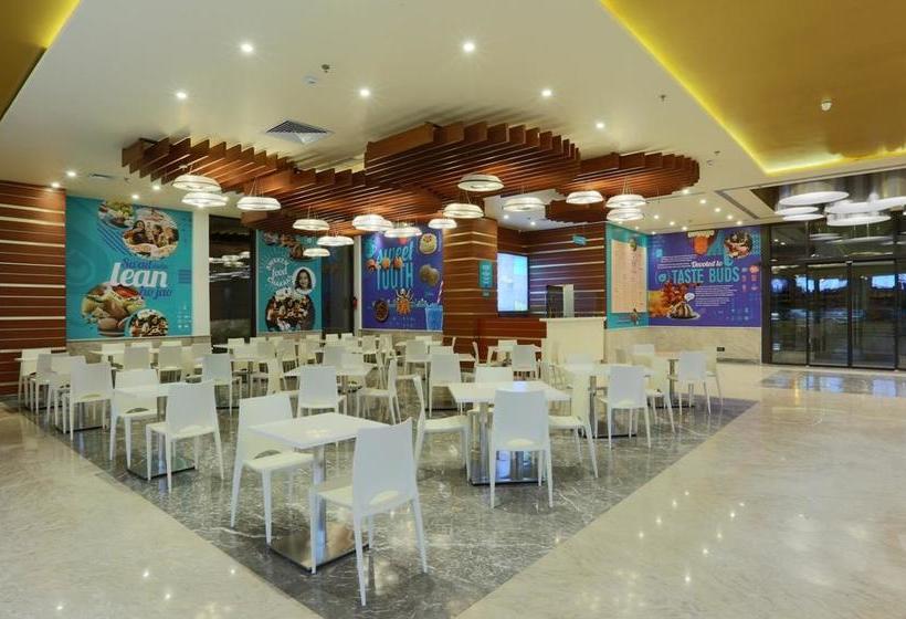 Centrum Hotel By Brijwasi 2