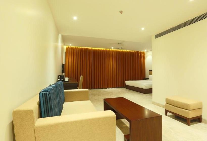 Centrum Hotel By Brijwasi 8