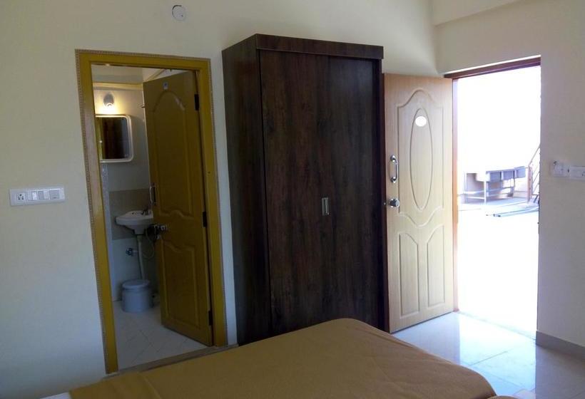 Bed and Breakfast Private Terrace Apartments 2