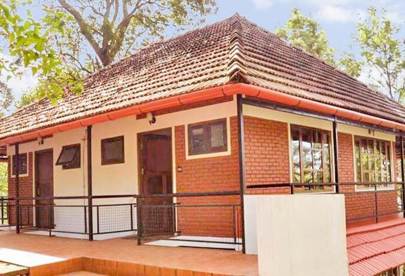 Hotel Rustic 4br Cottage Ideal For A Group Of Hikers By Guesthouser Kerala