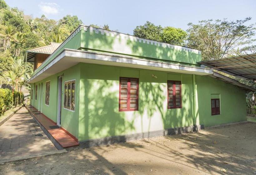 Hotel Backpackers Retreat In A Serene Environment By Guesthouser Munnar Kerala