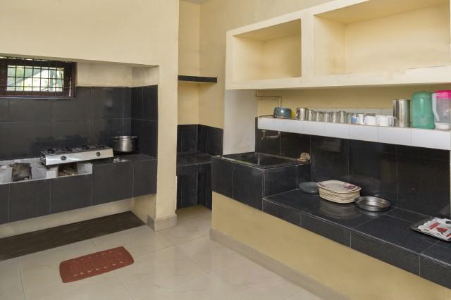 Hotel Backpackers Retreat In A Serene Environment By Guesthouser 11