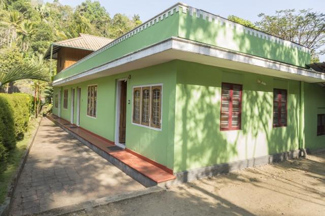 Hotel An Ideal Retreat For A Group Of Backpackers By Guesthouser 2