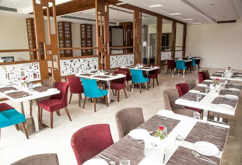 Hotel Awadh Palace 12