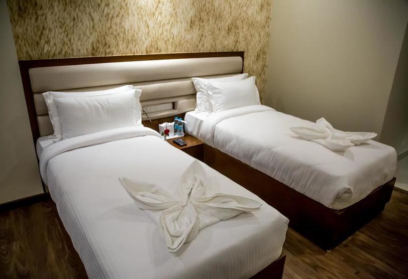 Hotel Awadh Palace 15