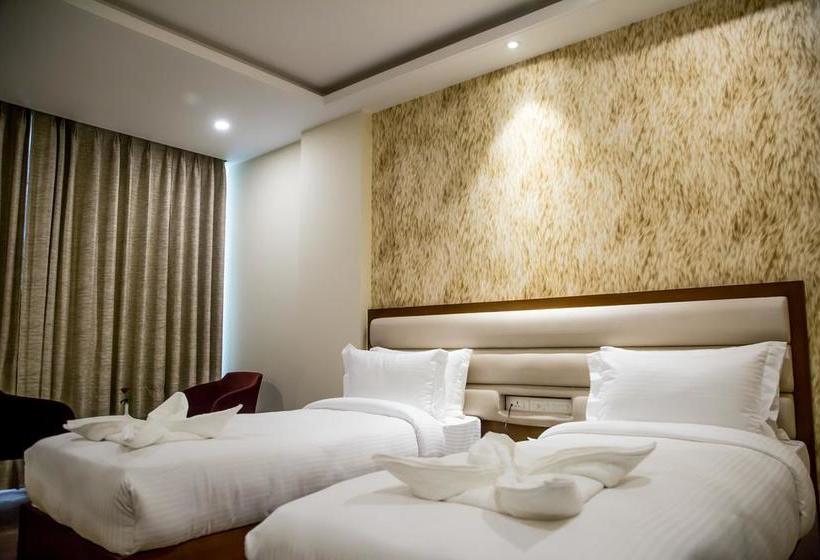 Hotel Awadh Palace 16