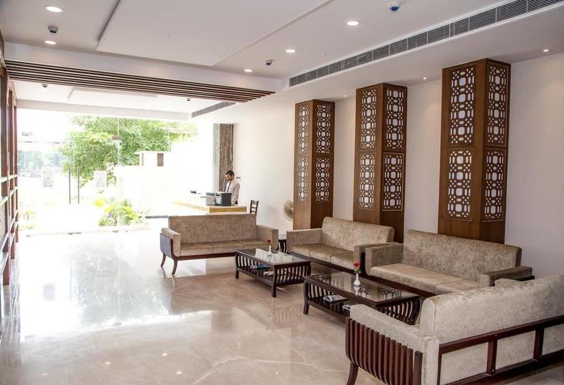 Hotel Awadh Palace 8