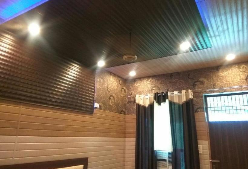 Hotel Mayur Resort 4