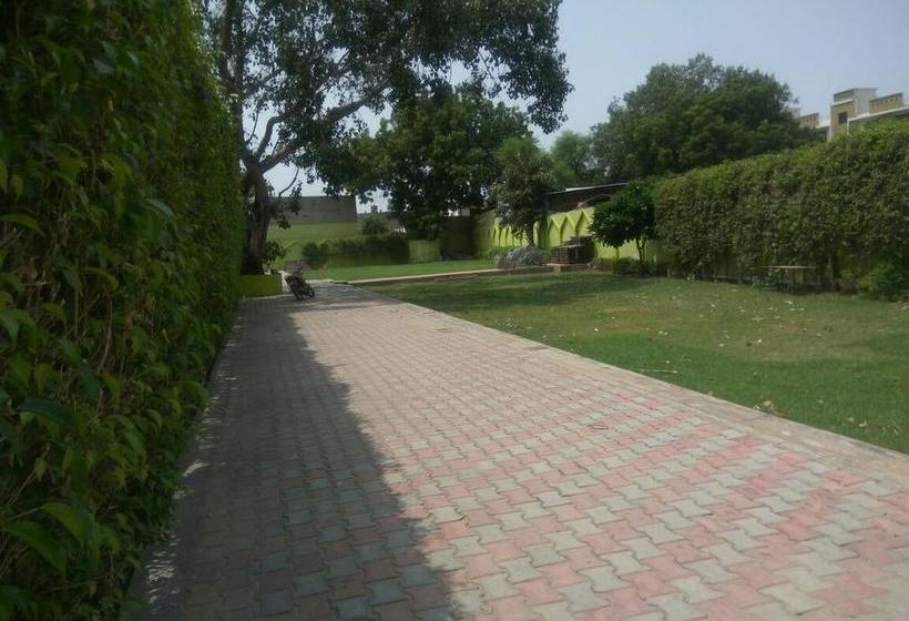 Hotel Mayur Resort 5