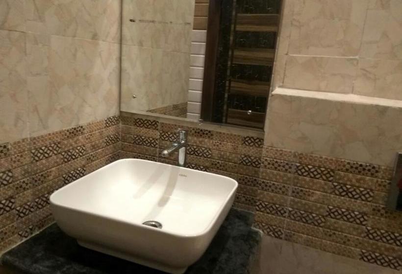 Hotel Mayur Resort 7