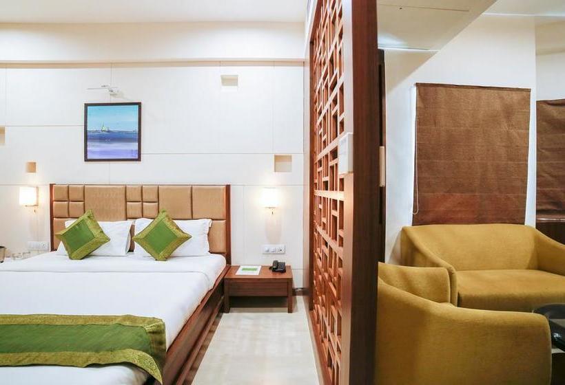 Hotel Treebo Flora 6