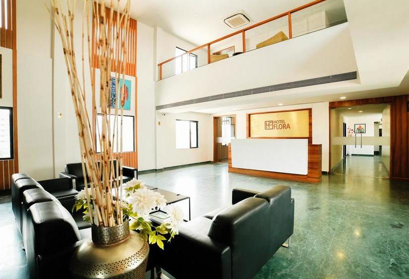 Hotel Treebo Flora 9