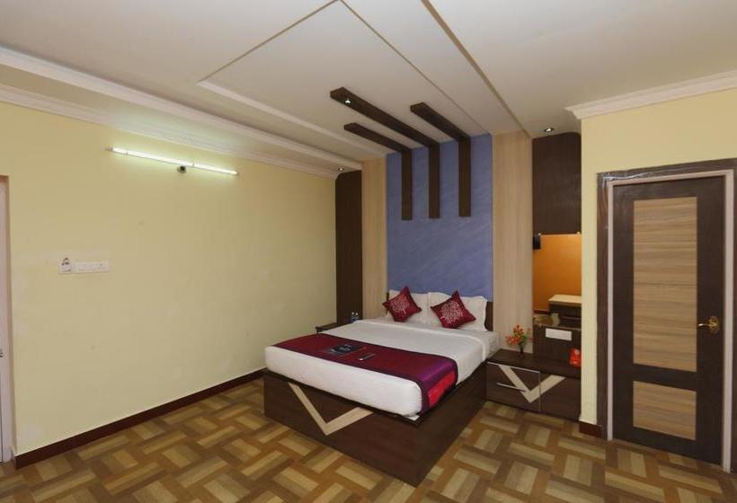 Hotel Oyo 8731 Bell Flower 10