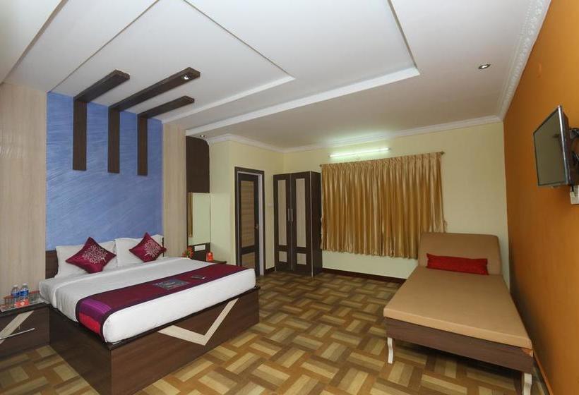 Hotel Oyo 8731 Bell Flower 12