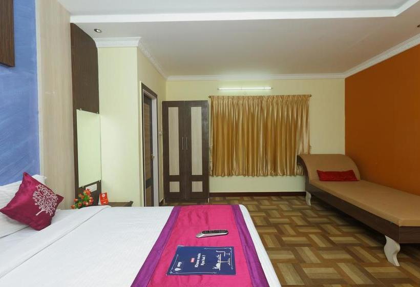 Hotel Oyo 8731 Bell Flower 14