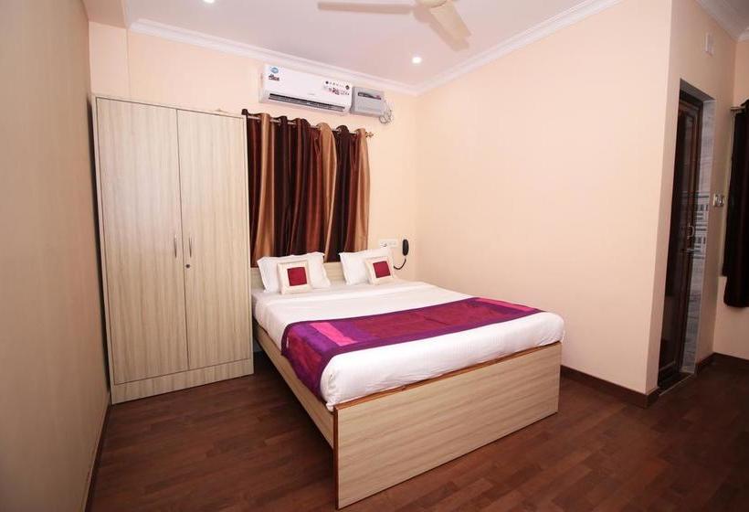 Hotel Oyo 8346 Lazystays 11