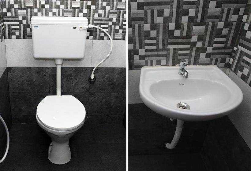 Hotel Oyo 8346 Lazystays 16