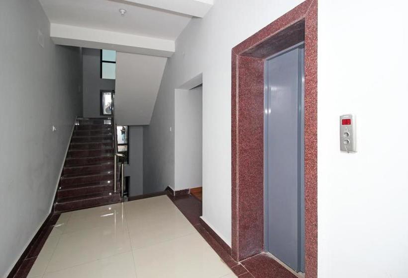 Hotel Oyo 8346 Lazystays 18