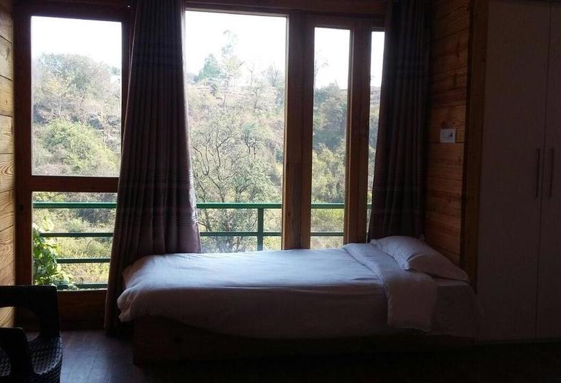 The Salwoods Resort 7