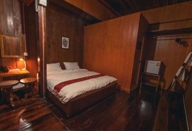 Bed and Breakfast The History Cafe & Guesthouse 19