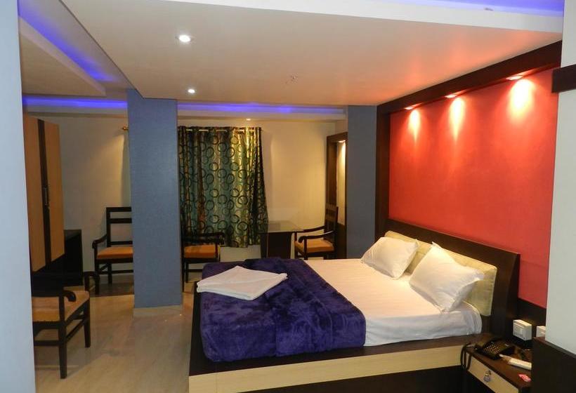 Roy S Harbour Hotel & Conference Hall 1