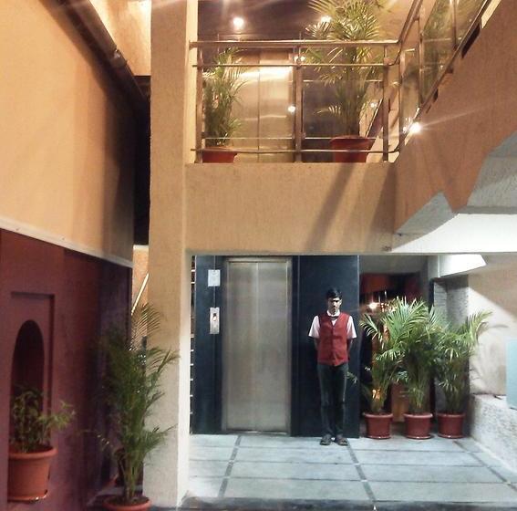 Hotel J S Excellency 15