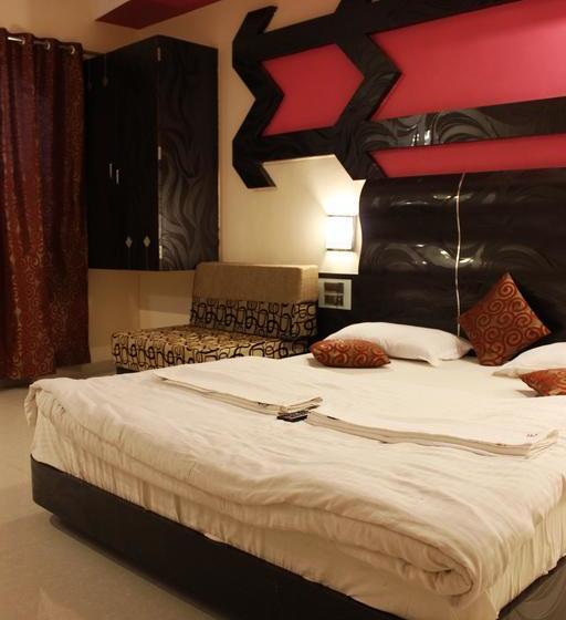 Hotel J S Excellency 18