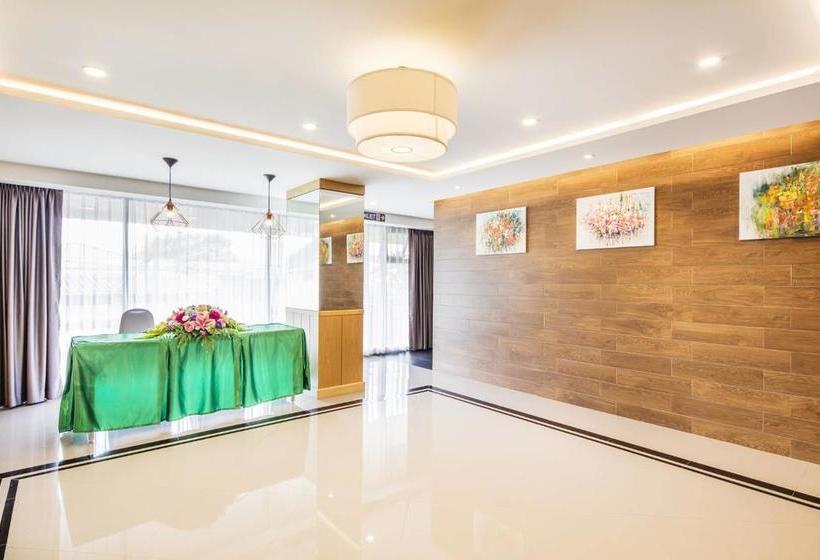 Livotel Hua Mak Bangkok 7