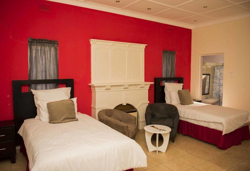 Bed and Breakfast Klelya S Guest House 14