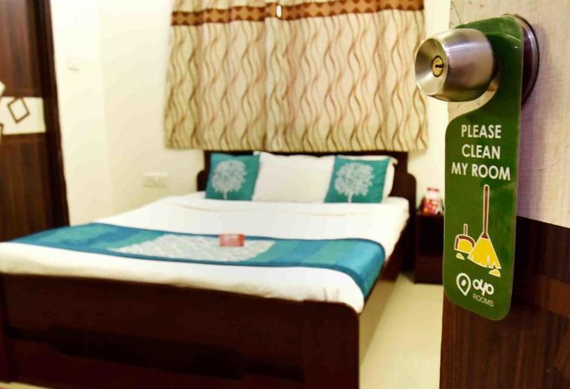 Hotel Oyo 3205 New Luxury Royale 11