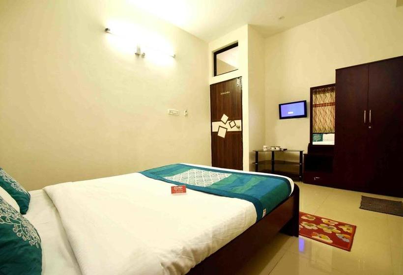 Hotel Oyo 3205 New Luxury Royale 16