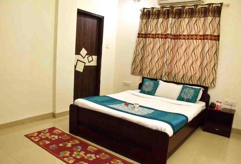 Hotel Oyo 3205 New Luxury Royale 19