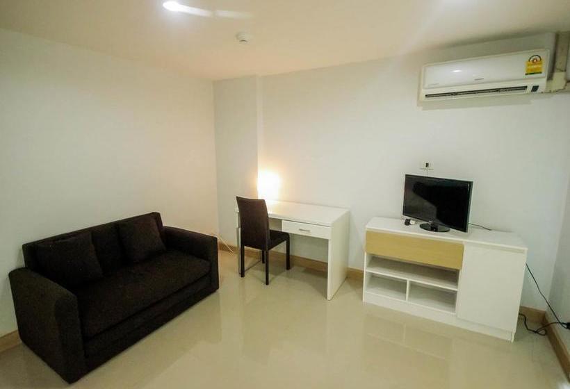 Hotel Nida Rooms Nakhon Ratchasima 87 Takhong Mai Lily 14