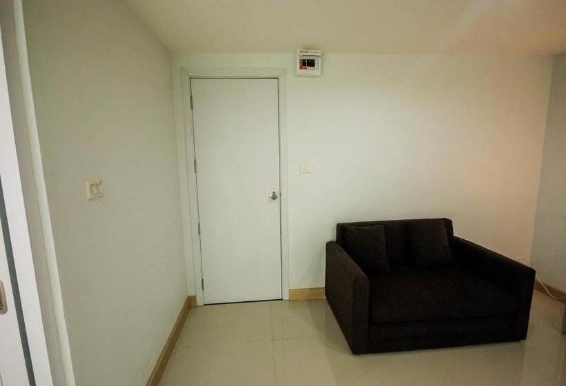 Hotel Nida Rooms Nakhon Ratchasima 87 Takhong Mai Lily 15