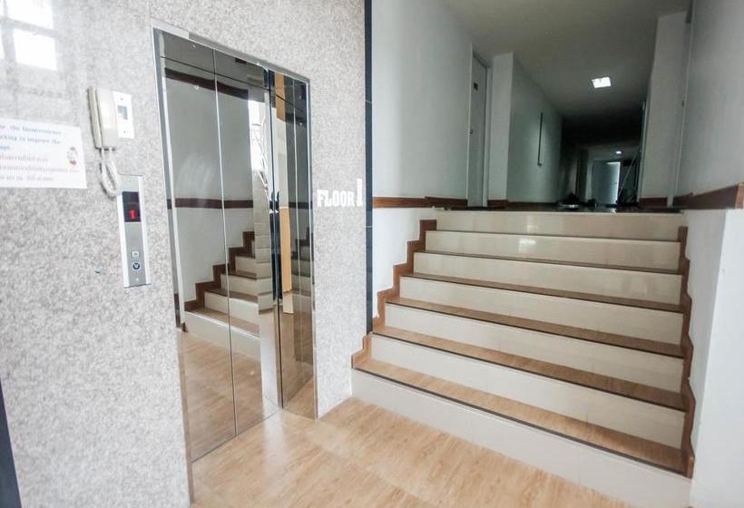 Hotel Nida Rooms Nakhon Ratchasima 87 Takhong Mai Lily 7