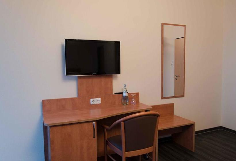 Hotel Rheinpromenade8 15