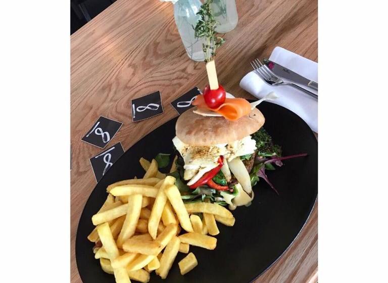 Hotel Rheinpromenade8 19