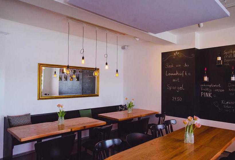 Hotel Rheinpromenade8 4