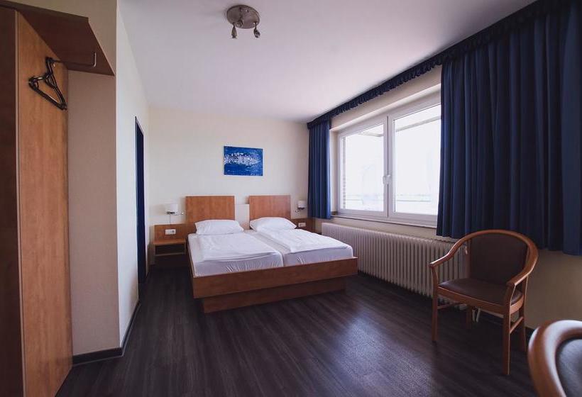 Hotel Rheinpromenade8 5